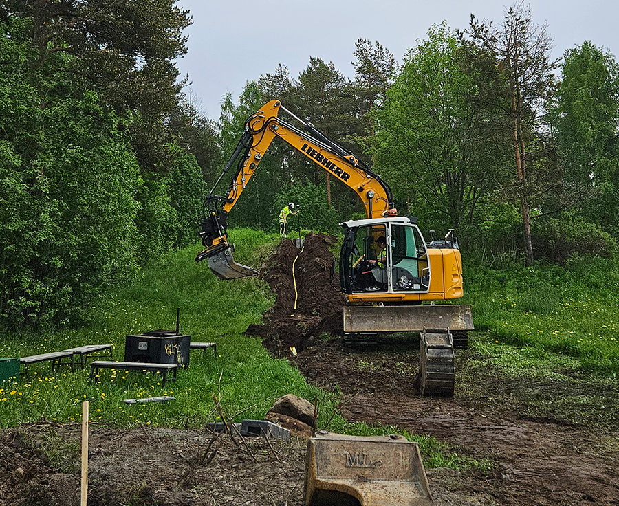Bygget av nya utegymmet pågår.